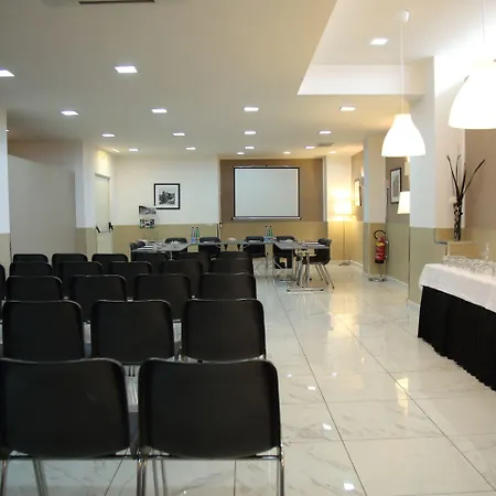 מלון Stelle The Businest נאפולי