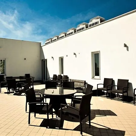 Stelle The Businest Naples
