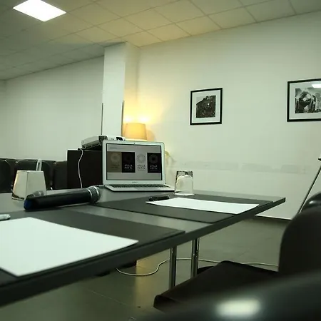 Stelle The Businest Szálloda 4*