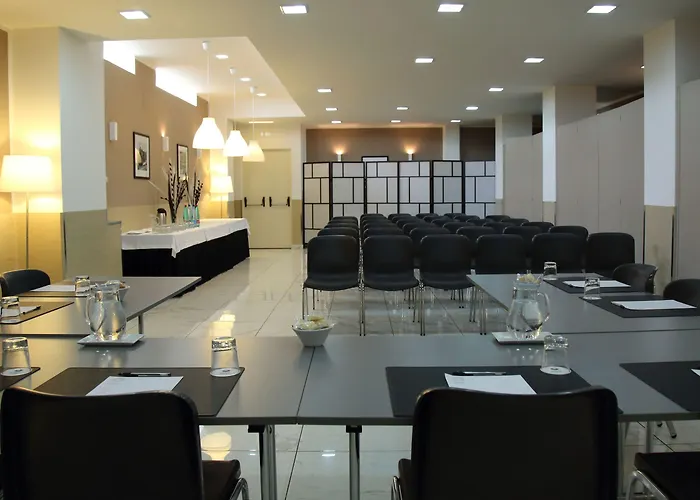 Stelle The Businest Νάπολη