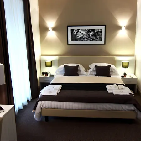Hotel Stelle The Businest Neapel