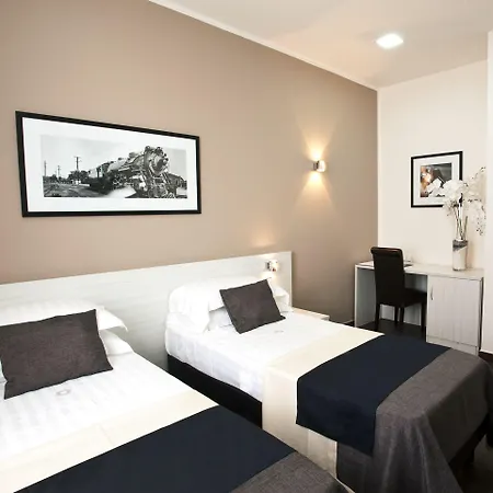 Stelle The Businest 4* Νάπολη